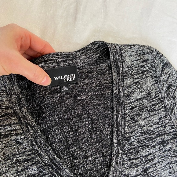 Wilfred Free long sleeve knit black/dark grey heathered dress - Picture 7 of 8